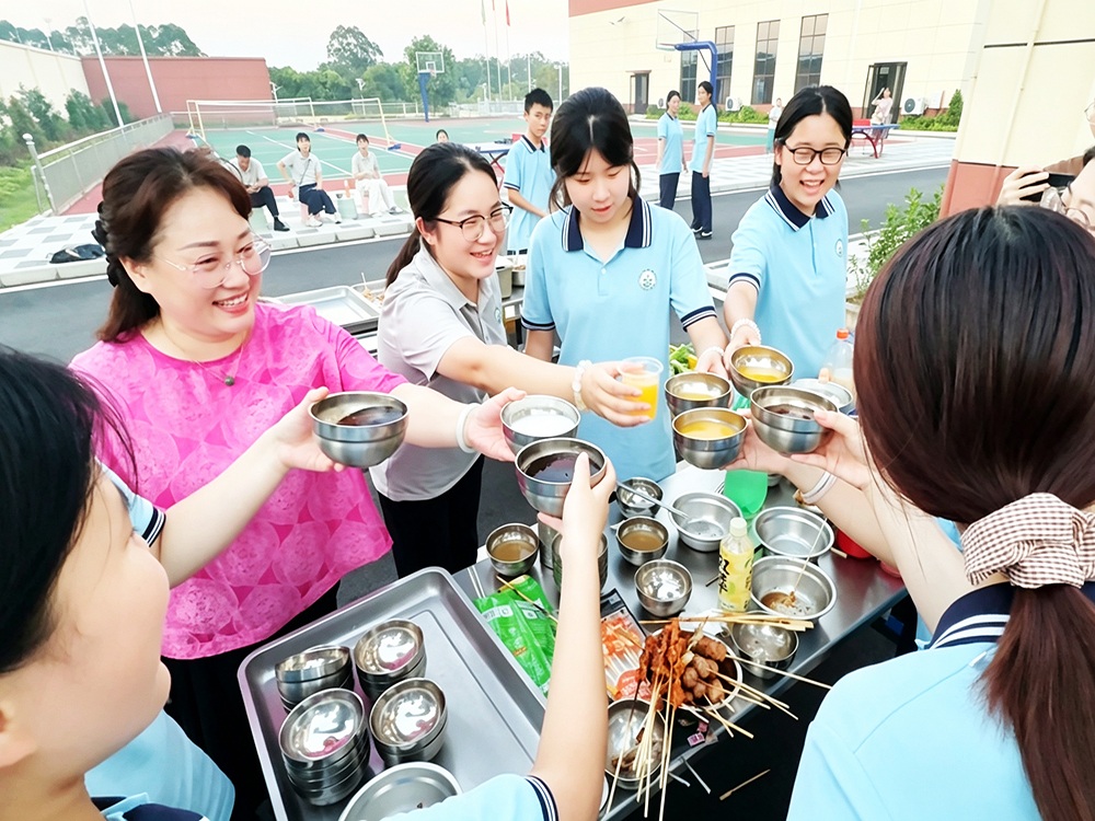 广西南宁正规叛逆不上学孩子教育机构联系电话